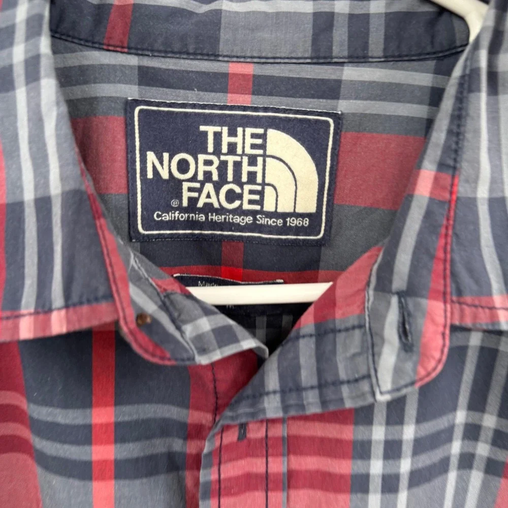 The North Face Plaid Button Up Short Sleeve Casual Shirt Mens M‎